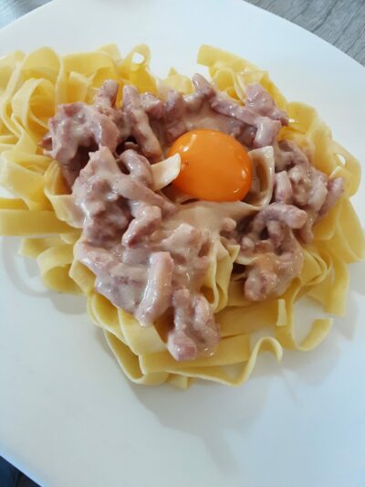 Tagliatelles carbonara